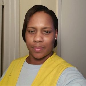 Meet your Posher, Clara